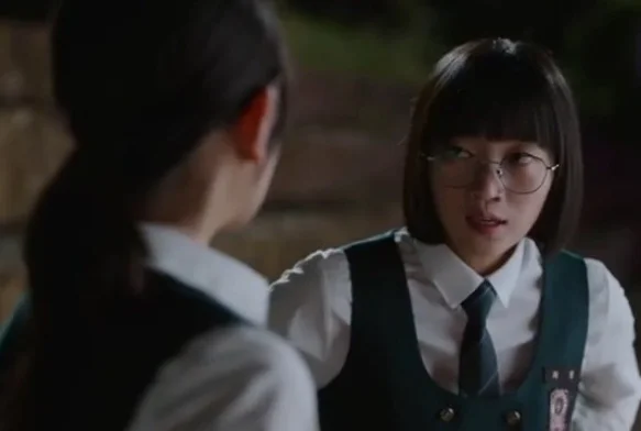 Кадр к 8 серии «Дружеское соперничество»