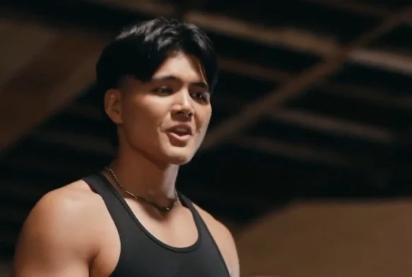 Кадр к 8 серии «Жемчужина класса Е»