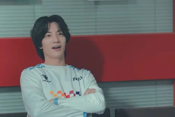 Кадр к 6 серии «ФК продан»