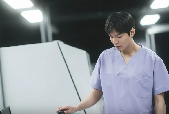 Кадр к 15 серии «Спроси у звёзд»