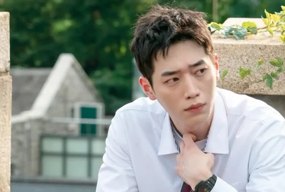 Кадр к 2 серии «Старшая школа под прикрытием»