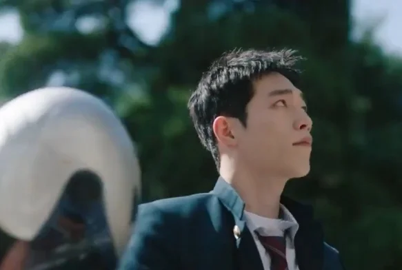 Кадр к 3 серии «Старшая школа под прикрытием»