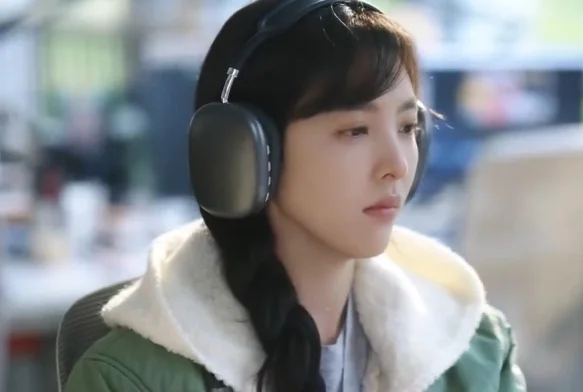 Кадр к 12 серии «Первый мороз»