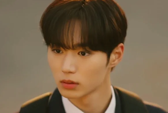 Кадр к 1 серии «Тайные отношения»