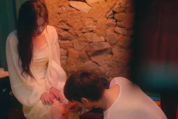 Кадр к 15 серии «Дождь любви»