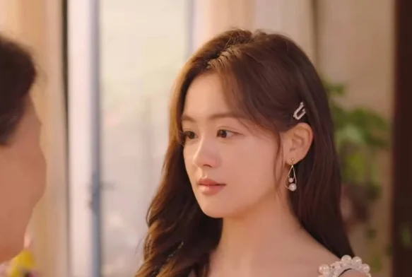 Кадр к 10 серии «Дождь любви»