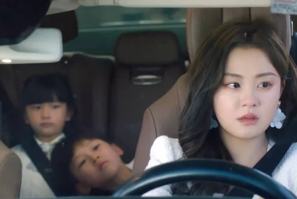 Кадр к 2 серии «Дождь любви»