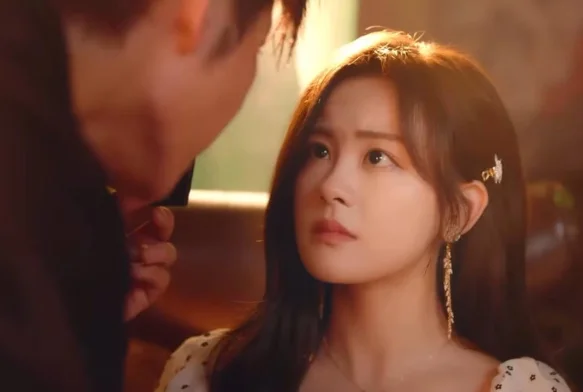 Кадр к 1 серии «Дождь любви»