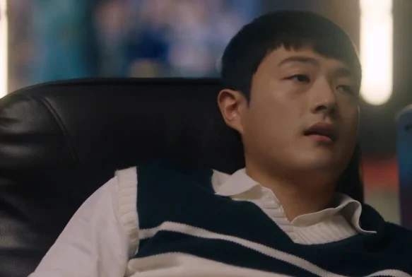 Кадр к 2 серии «Старшая школа под прикрытием»