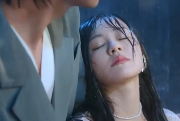 Кадр к 19 серии «Дождь любви»