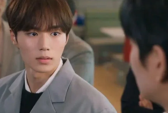 Кадр к 1 серии «Тайные отношения»