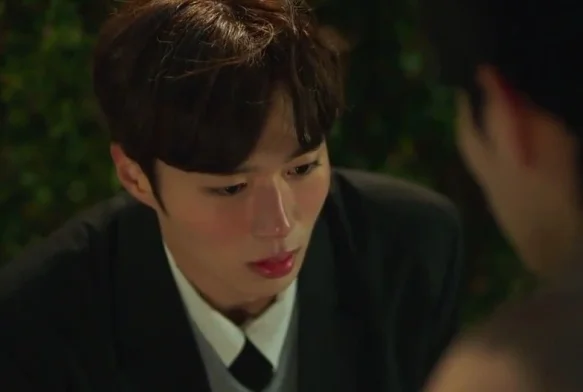 Кадр к 1 серии «Тайные отношения»