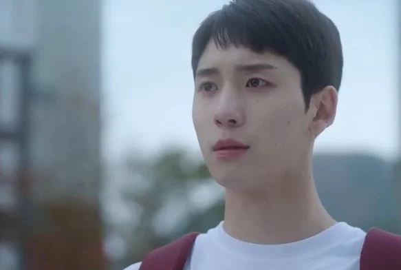 Кадр к 7 серии «Пятно на сердце»