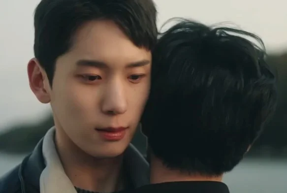 Кадр к 8 серии «Пятно на сердце»