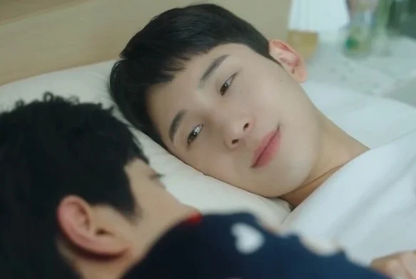 Кадр к 8 серии «Пятно на сердце»