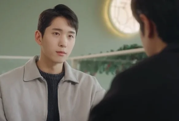 Кадр к 8 серии «Пятно на сердце»