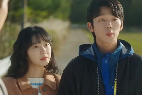 Кадр к 8 серии «Пятно на сердце»