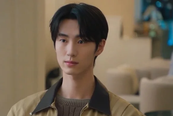 Кадр к 2 серии «Тайные отношения»