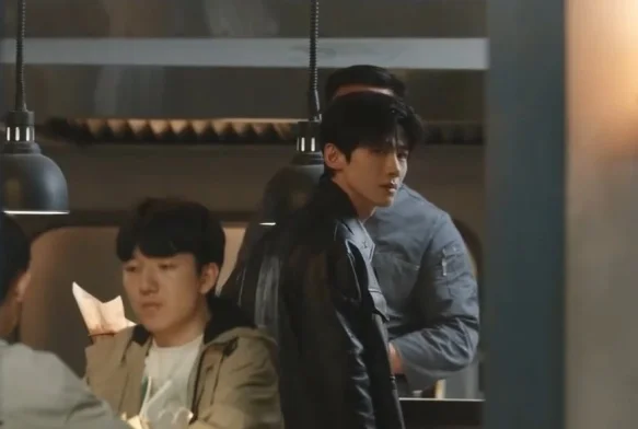 Кадр к 18 серии «Первый мороз»