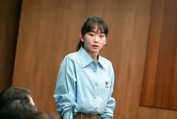 Кадр к 3 серии «Старшая школа под прикрытием»