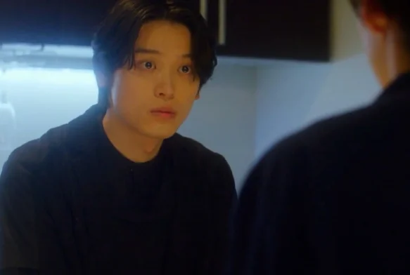 Кадр к 1 серии «Когда идёт дождь, льёт как из ведра»