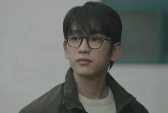 Кадр к 5 серии «Ведьма»