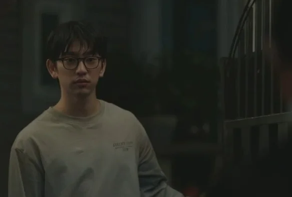 Кадр к 5 серии «Ведьма»