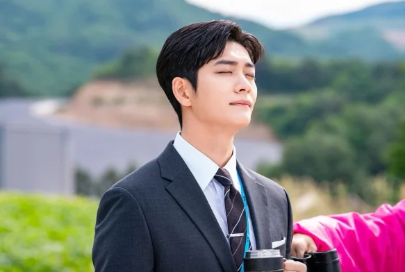 Кадр к 1 серии «Институт исследования картофеля»