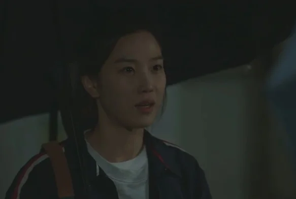 Кадр к 6 серии «Ведьма»