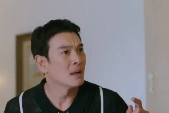 Кадр к 3 серии «Любовь старичка (тайская версия)»