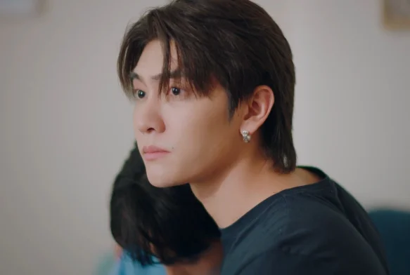 Кадр к 6 серии «Парень из соседнего мира»