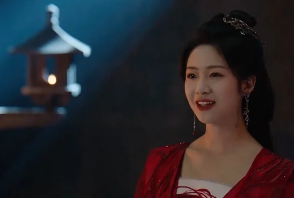 Кадр к 4 серии «Божественное древо»