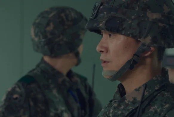 Кадр к 2 серии «Ньютопия»