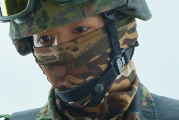 Кадр к 1 серии «Белое оливковое дерево»