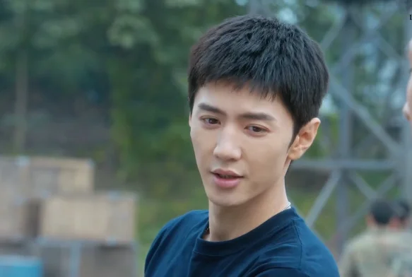 Кадр к 10 серии «Белое оливковое дерево»