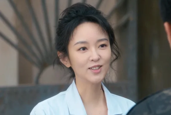 Кадр к 10 серии «Белое оливковое дерево»