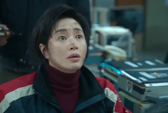 Кадр к 1 серии «Без маски»