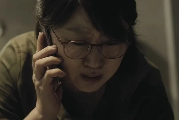 Кадр к 3 серии «Без маски»