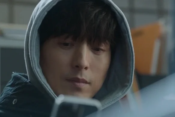 Кадр к 2 серии «Без маски»