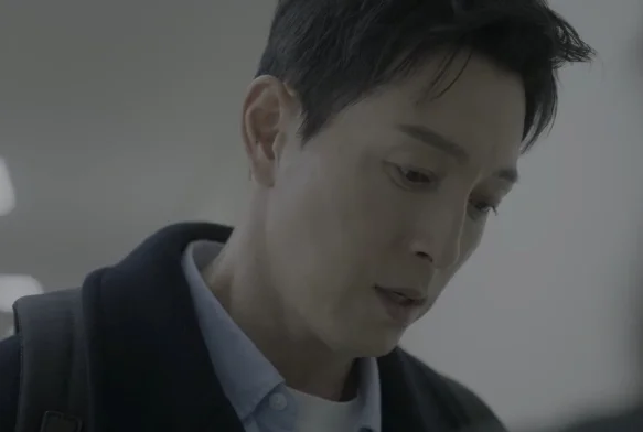 Кадр к 4 серии «Без маски»