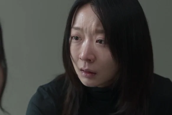 Кадр к 6 серии «Без маски»