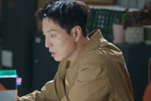 Кадр к 7 серии «Без маски»