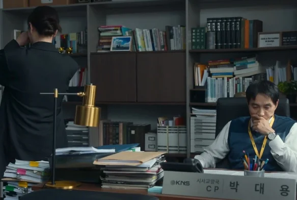 Кадр к 8 серии «Без маски»