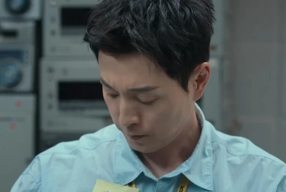 Кадр к 8 серии «Без маски»