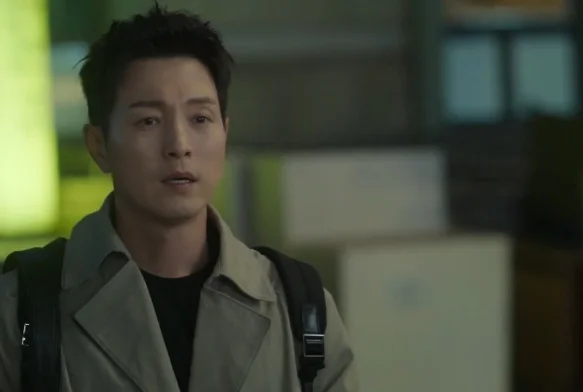 Кадр к 9 серии «Без маски»