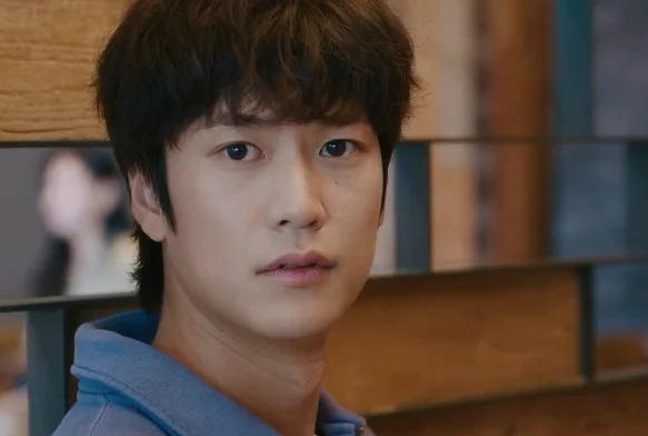 Кадр к 1 серии «Мотель Калифорния»