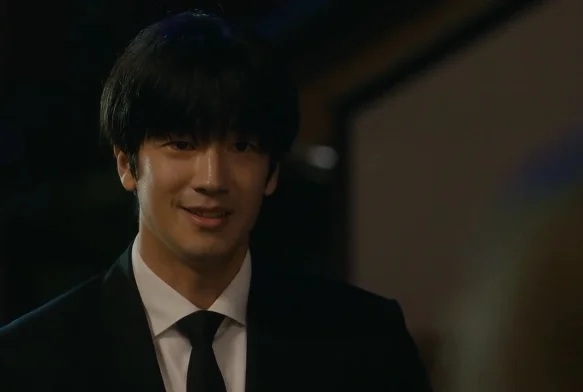 Кадр к 2 серии «Мотель Калифорния»