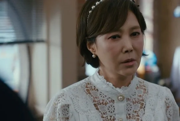 Кадр к 3 серии «Мотель Калифорния»