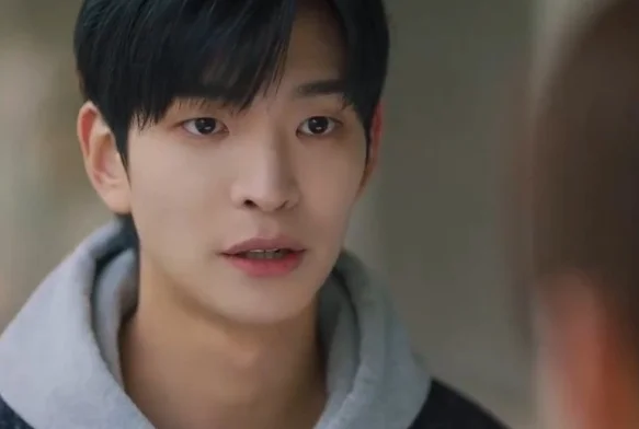 Кадр к 3 серии «Тайные отношения»