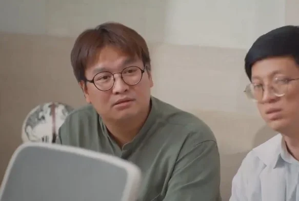 Кадр к 4 серии «Обратно со мной»